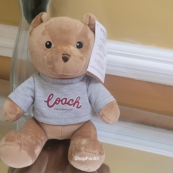 Coach - Picture 4 of 7